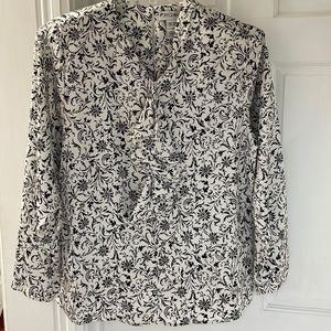 JH Collectibles, size 14, black and white long sleeve blouse
